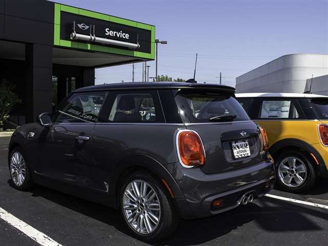 2017 Mini Countryman AWD Cooper ALL4 4dr Crossover